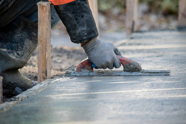Best Concrete Sidewalk Installation  in Barnesville, MN